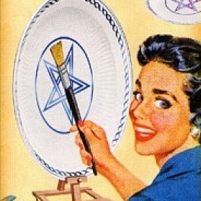 Housewives Tarot. Полнолуние сентября. Восьмерка Пентаклей Housewives Tarot. Полнолуние сентября. Восьмерка Пентаклей